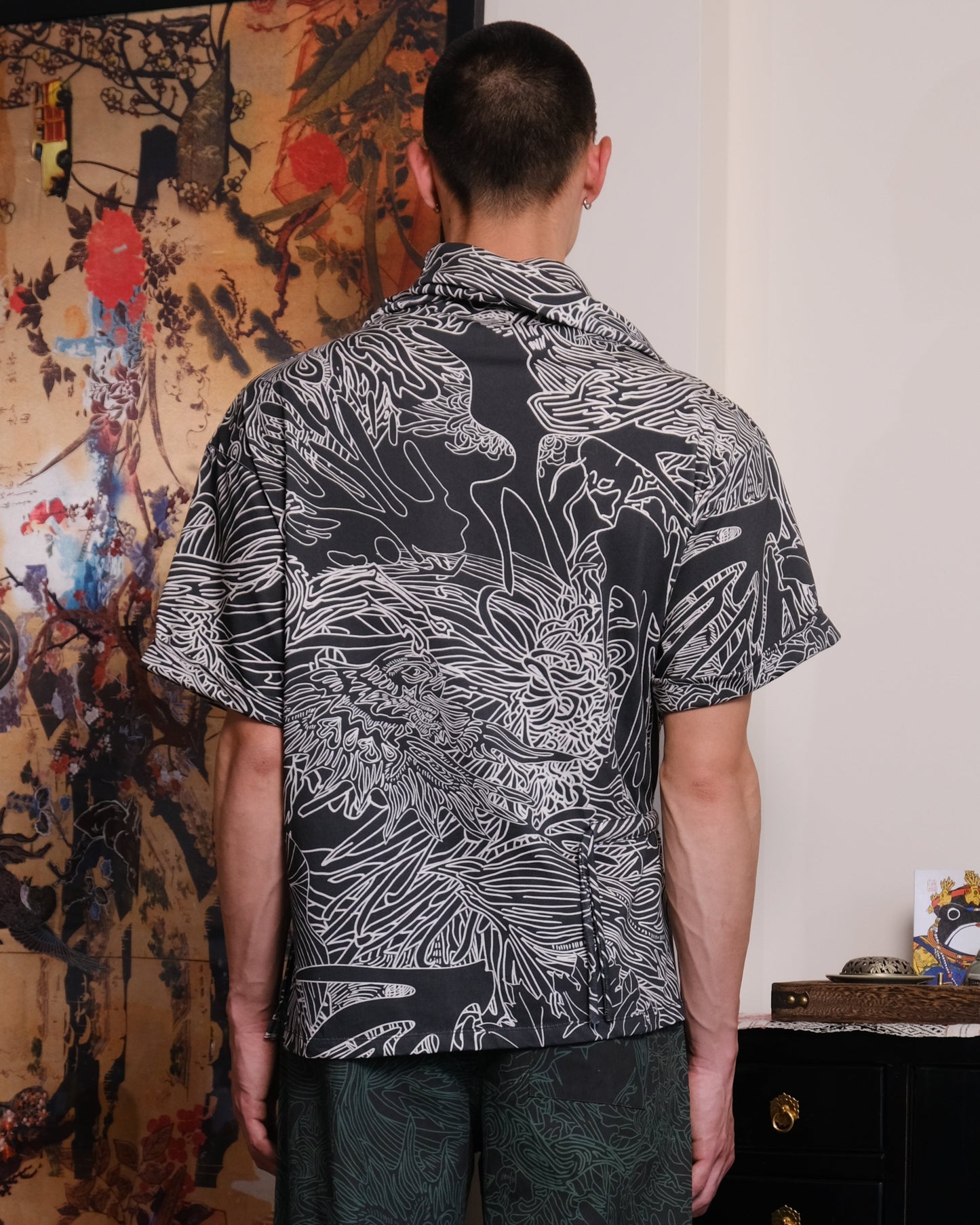 Black Swallow T-shirt Top