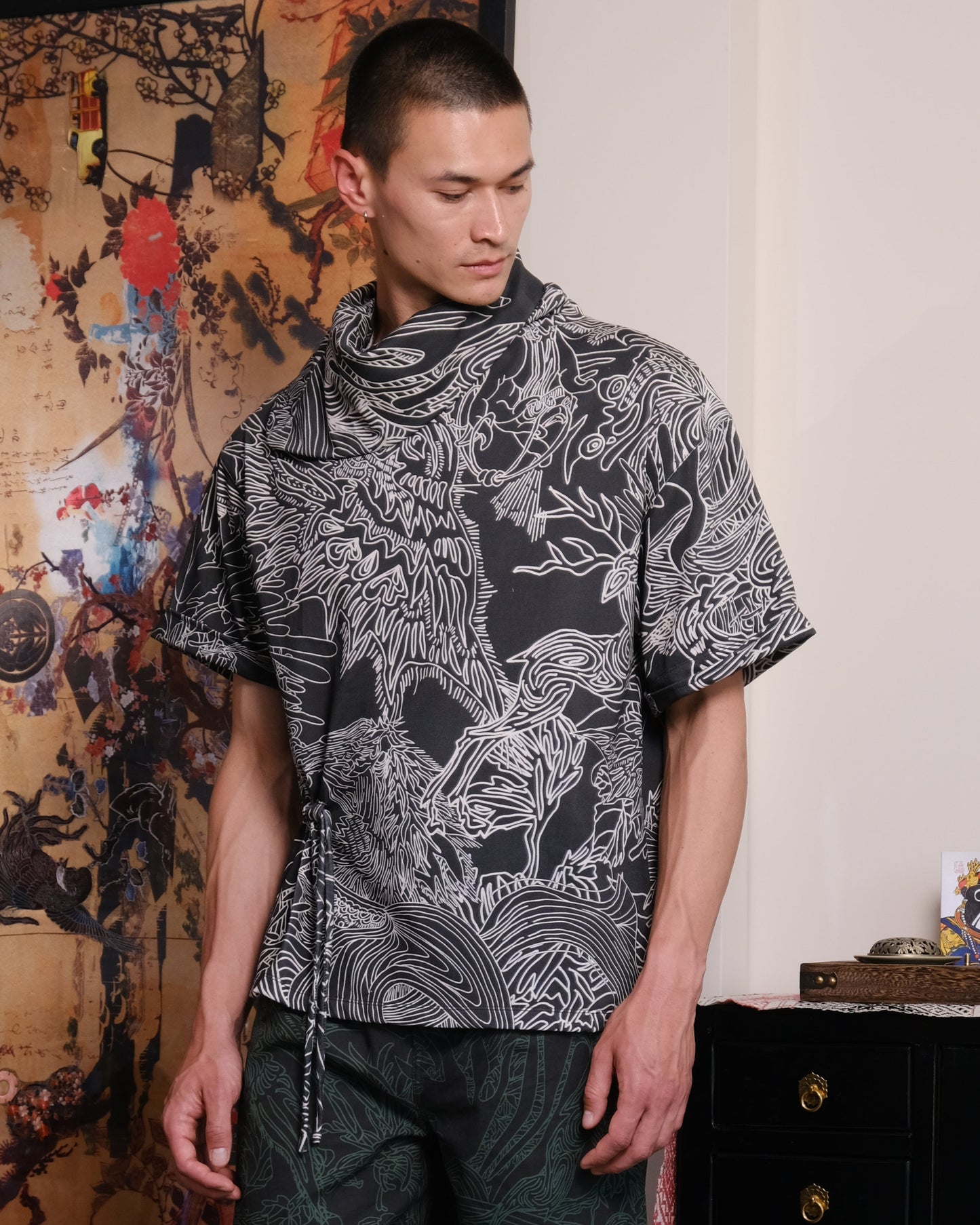 Black Swallow T-shirt Top