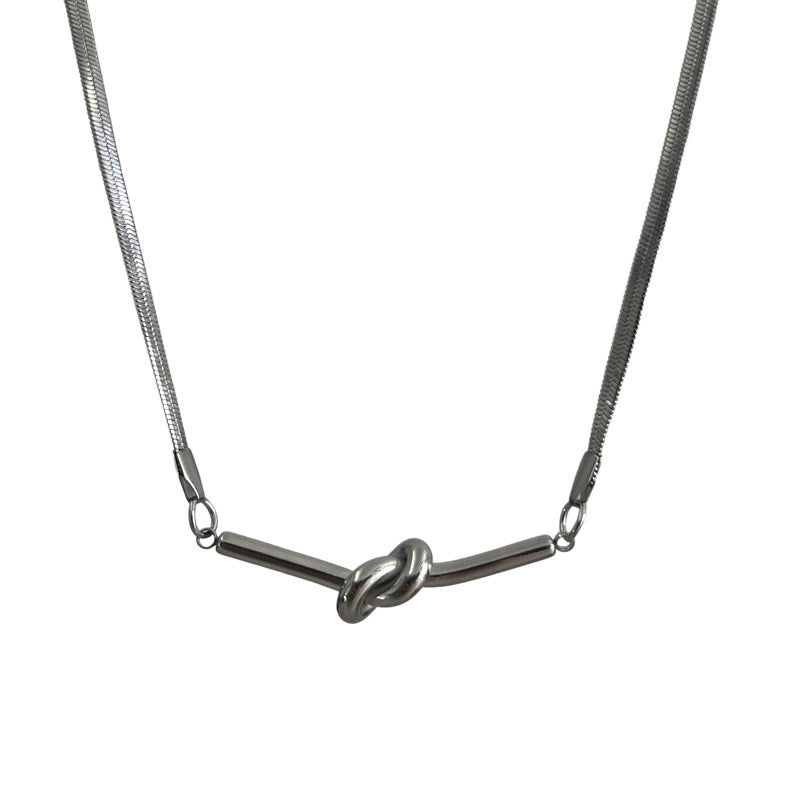 Knot stainless steel necklace